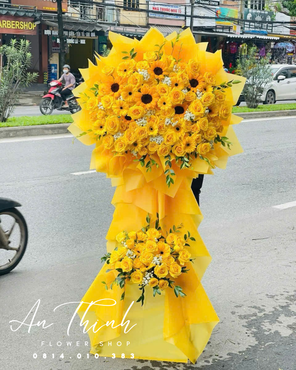 Kệ Hoa Khai Trương Tone Vàng Hai Tầng Sang Trọng-KT004