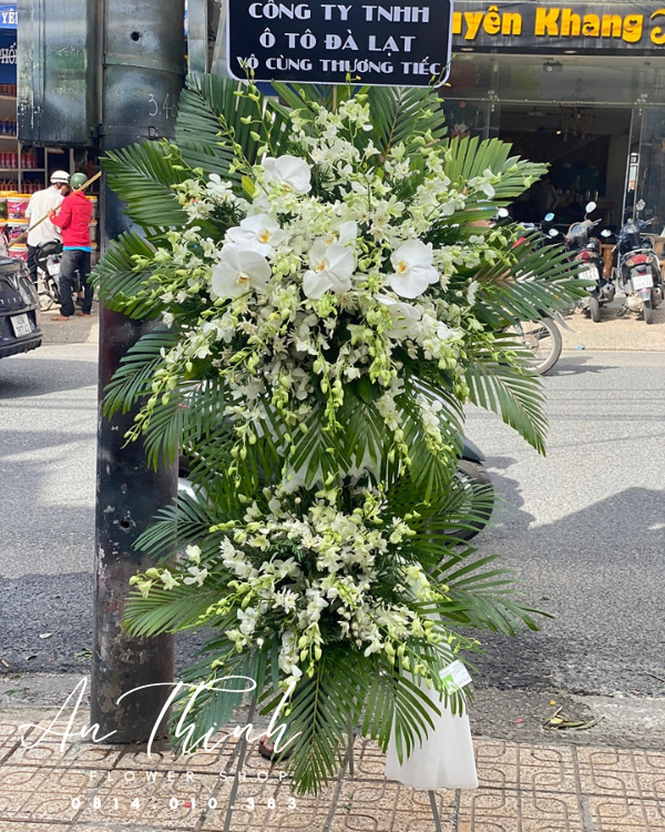 Chân Thành Tiễn Biệt - HN048 Shop Hoa Tươi An Thịnh Chân Thành Tiễn Biệt - HN048