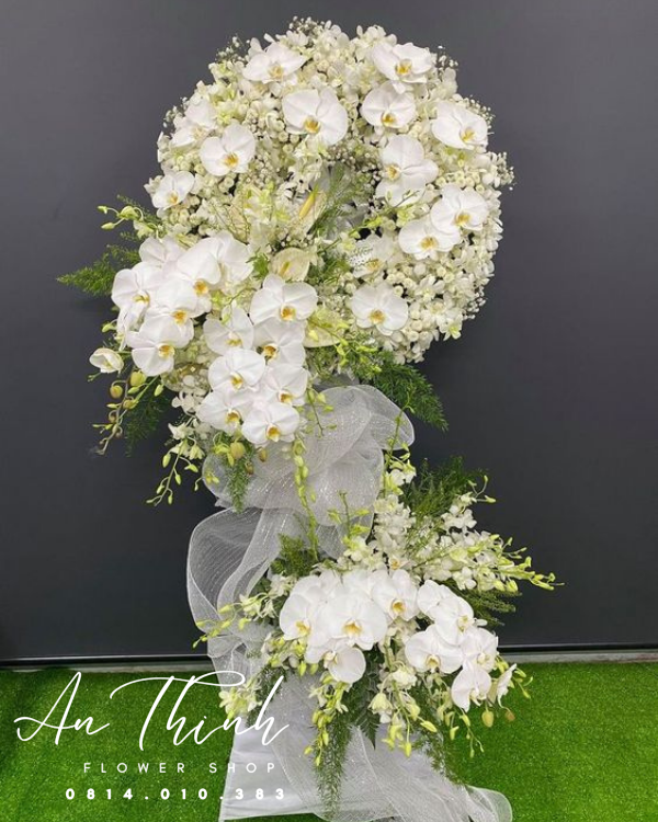 Hai thế giới cách biệt - HN071 Shop Hoa Tươi An Thịnh Hai thế giới cách biệt - HN071
