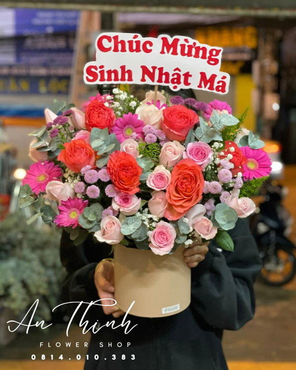Giỏ hoa chúc mừng sự kiện - HG042 Shop Hoa Tươi An Thịnh Giỏ hoa chúc mừng sự kiện - HG042